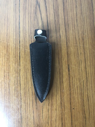 Messerscheide aus schwarzem - messerscheide,